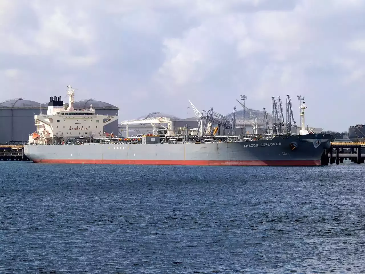 ספינות השייט המציעות שיוט חקר