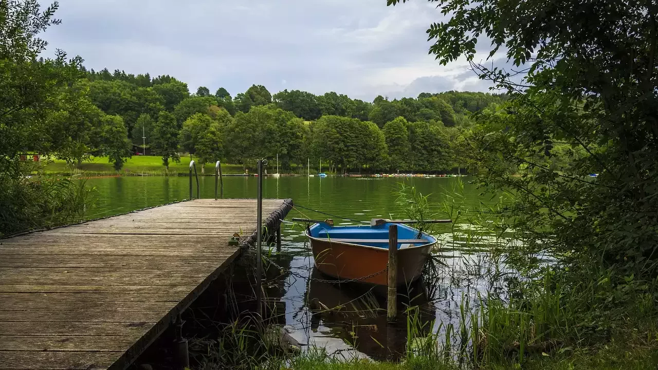 חשיפת הקסמים השלווים של מונדזי: יעד חובה לבקר באוסטריה