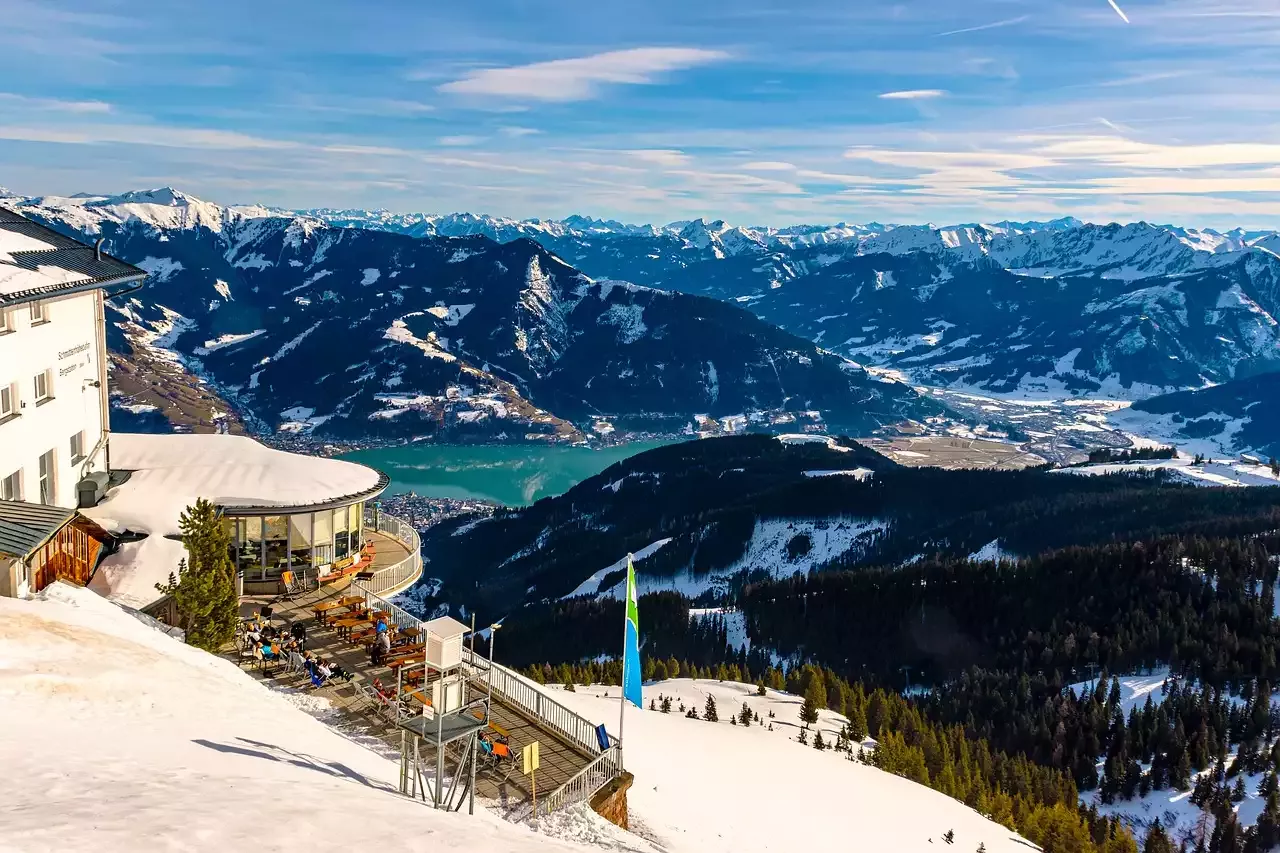 רשימת המלונות המובילים הטובים בעולם שלנו